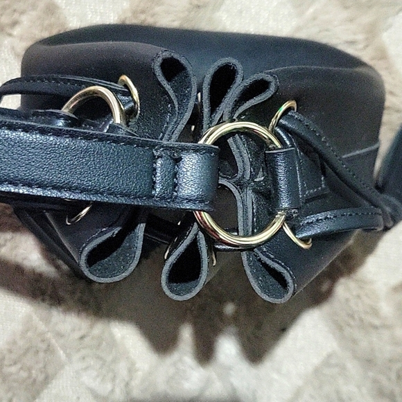 Black leather handbag - Picture 6 of 6